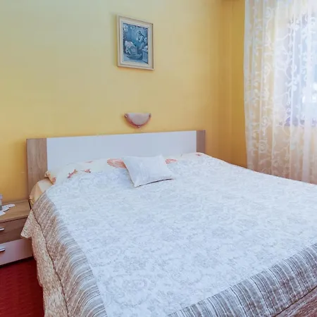 By The Sea Barbat, Rab - 4977 公寓 *