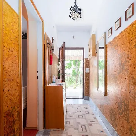 By The Sea Barbat, Rab - 4977 公寓 *
